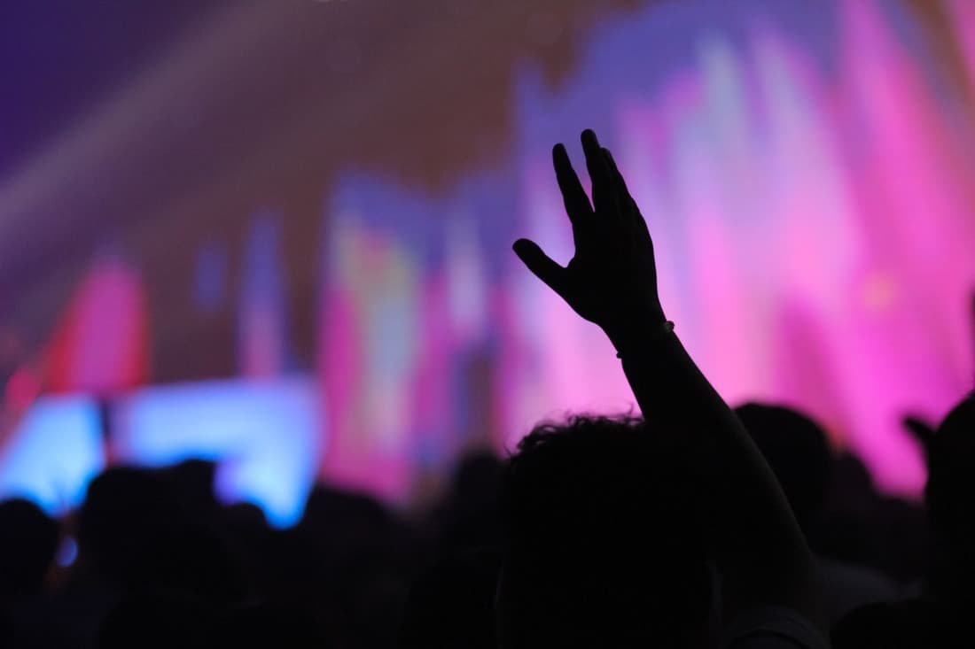 The Logistics Behind Getting Thousands of Visitors in and Out of the Las Vegas Sphere