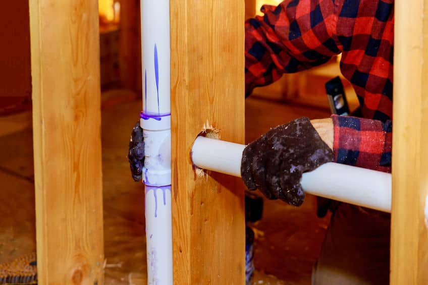 How to Use Plastic Water Pipe Fittings